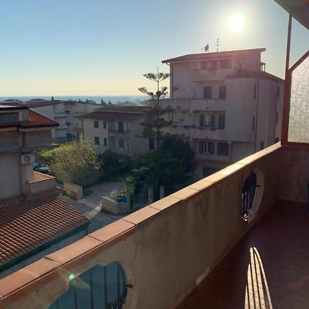 La Casa Blu Daire Roccella Ionica Dış mekan fotoğraf
